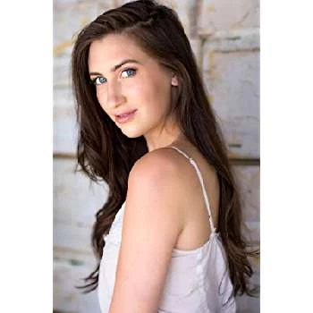 Corinne Natyshak - Age, Bio, Birthdate, Family, Networth & More