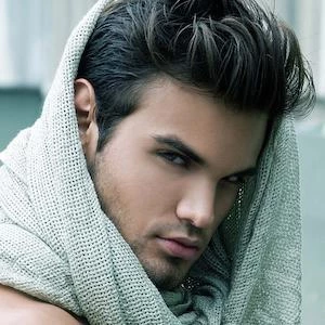 Leonardo Corredor Biography