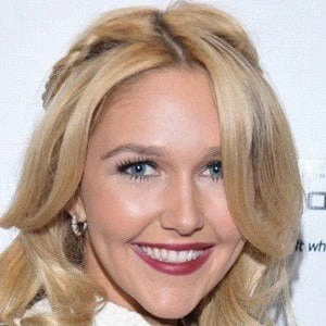 Loreina Corwin - Networth, Biography, Birthdate, Family & More