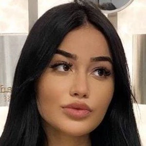 Andrielli Costa - Birthdate, Age, Family, Bio, Networth & More