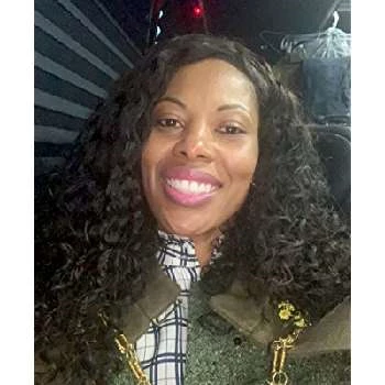 Courtnee Smith - Age, Bio, Birthdate, Family, Networth & More