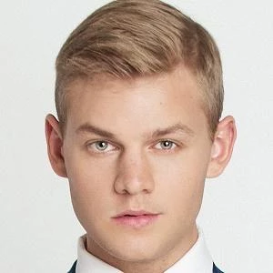 Joel Creasey Biography