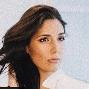 Samantha Crompton - Networth, Bio, Wiki, Family, Birthday, Networth & More