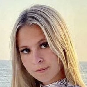 Danielle Cross - Biography, Birthday, Wiki, Family, Networth & More