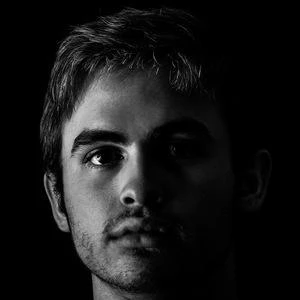 Aaron Crowder - Adderess, Bio, Birthdate, Family, Wiki & More