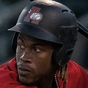 Oneil Cruz - Family, Bio, Birthday, Family, Income & More