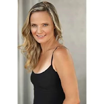 Crystal Dalman - Age, Bio, Birthdate, Family, Networth & More