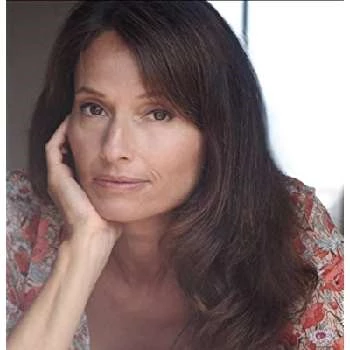 Crystel Amsalem - Age, Bio, Birthdate, Family, Networth & More