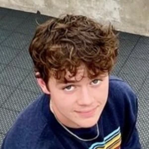 Will Cullen - Age, Bio, Birthdate, Family, Networth & More