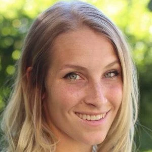 Lindsay Cummings - Income, Birthday, Family, Bio, Networth & More