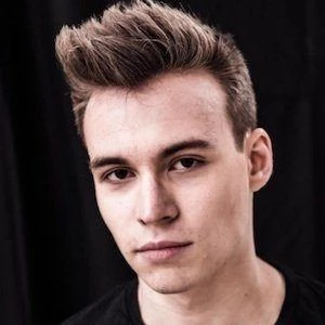 Curbi - Networth, Bio, Wiki, Family, Birthday, Networth & More