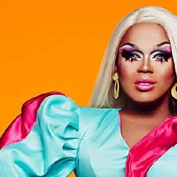 Curran - Age, Bio, Birthdate, Family, Networth & More