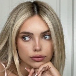 Meghan Currie Biography