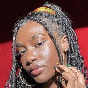 Ava Tocloo - Adderess, Bio, Birthdate, Family, Wiki & More