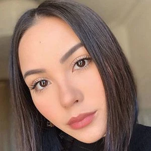 Alyssa Daguisé - Bio, Networth, Family, Age, Birthdate & More