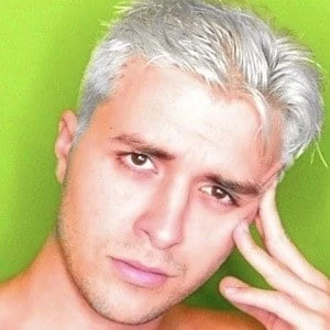 Dalas Review Biography