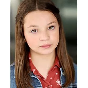 Dalya Knapp - Age, Bio, Birthdate, Family, Networth & More