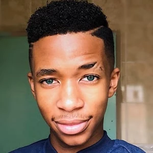 Lasizwe Dambuza Biography