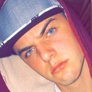 DamnItsRiley - Birthday, Bio, Wiki, Family, Networth & More