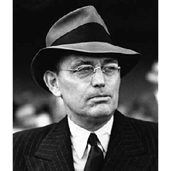 Damon Runyon - Networth, Biography, Birthdate, Family & More