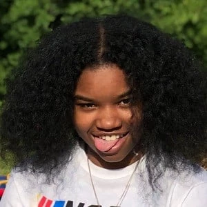 Danay Danayandleo Biography