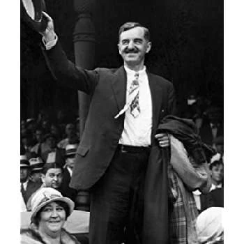 Daniel Hoan - Age, Bio, Birthdate, Family, Networth & More