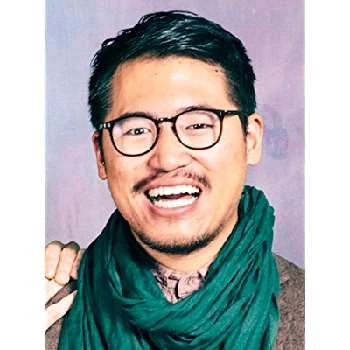 Daniel Kwan - Birthday, Bio, Wiki, Family, Networth & More