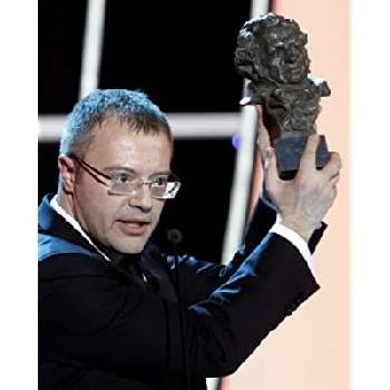 Daniel Monzón - Age, Bio, Birthdate, Family, Networth & More