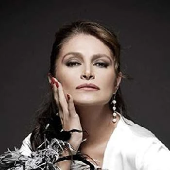 Daniela Romo - Networth, Bio, Wiki, Family, Birthday, Networth & More
