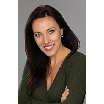 Daniela Simms - Age, Bio, Birthdate, Family, Networth & More