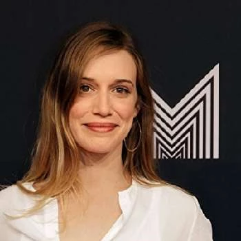 Daniella Kertesz - Profession, Biography, Birthdate, Family, Wiki & More