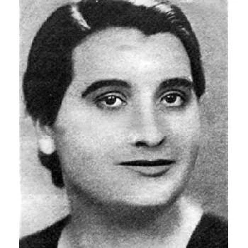 Danielle Casanova - Age, Bio, Birthdate, Family, Networth & More