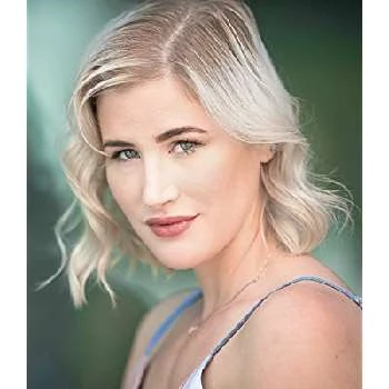 Danielle Crook - Age, Bio, Birthdate, Family, Networth & More