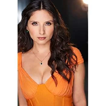 Danielle Flores - Age, Bio, Birthdate, Family, Networth & More