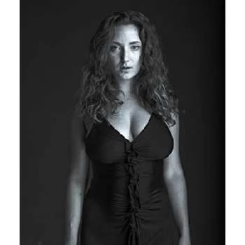 Danielle Krett - Age, Bio, Birthdate, Family, Networth & More