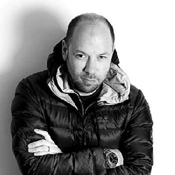 Danny Hayward - Age, Bio, Birthdate, Family, Networth & More