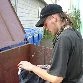 Dany Nadeau - Age, Bio, Birthdate, Family, Networth & More