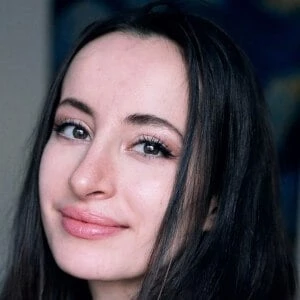 Lena Danya Biography