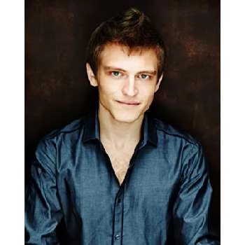 Darcy Brown - Age, Bio, Birthdate, Family, Networth & More