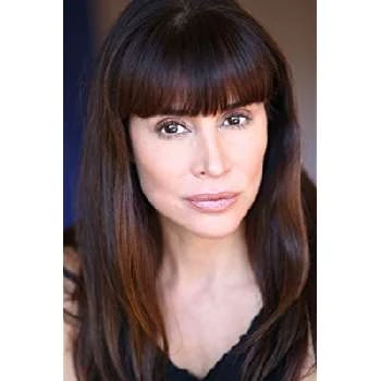 Darcy DeMoss Biography