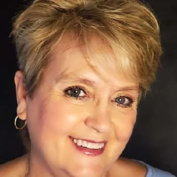 Darla Rae - Age, Bio, Birthdate, Family, Networth & More