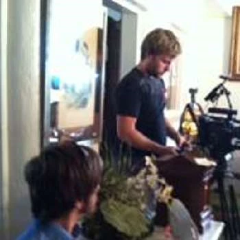 Darlene Eliopoulos - Age, Bio, Birthdate, Family, Networth & More