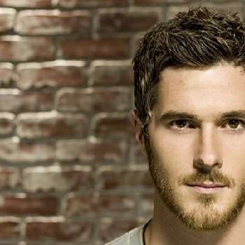 Dave Annable - Family, Bio, Birthdate,Age, Networth , Wiki& More