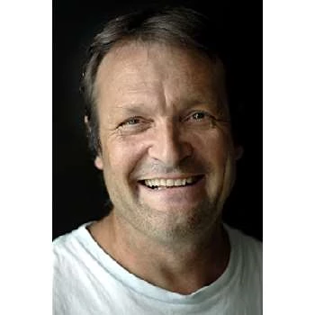 Dave Schram Biography