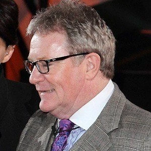 Jim Davidson Biography