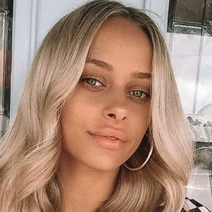 Emily Davies Biography