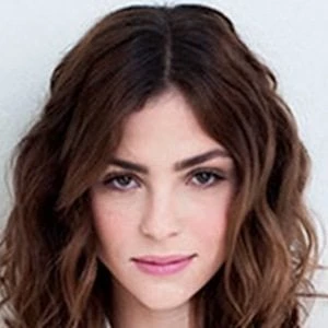 Paulina Dávila Biography