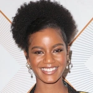 Ebonee Davis Biography