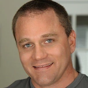 Shawn Davis Biography