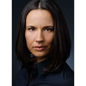 Davita van der Velde - Age, Bio, Birthdate, Family, Networth & More